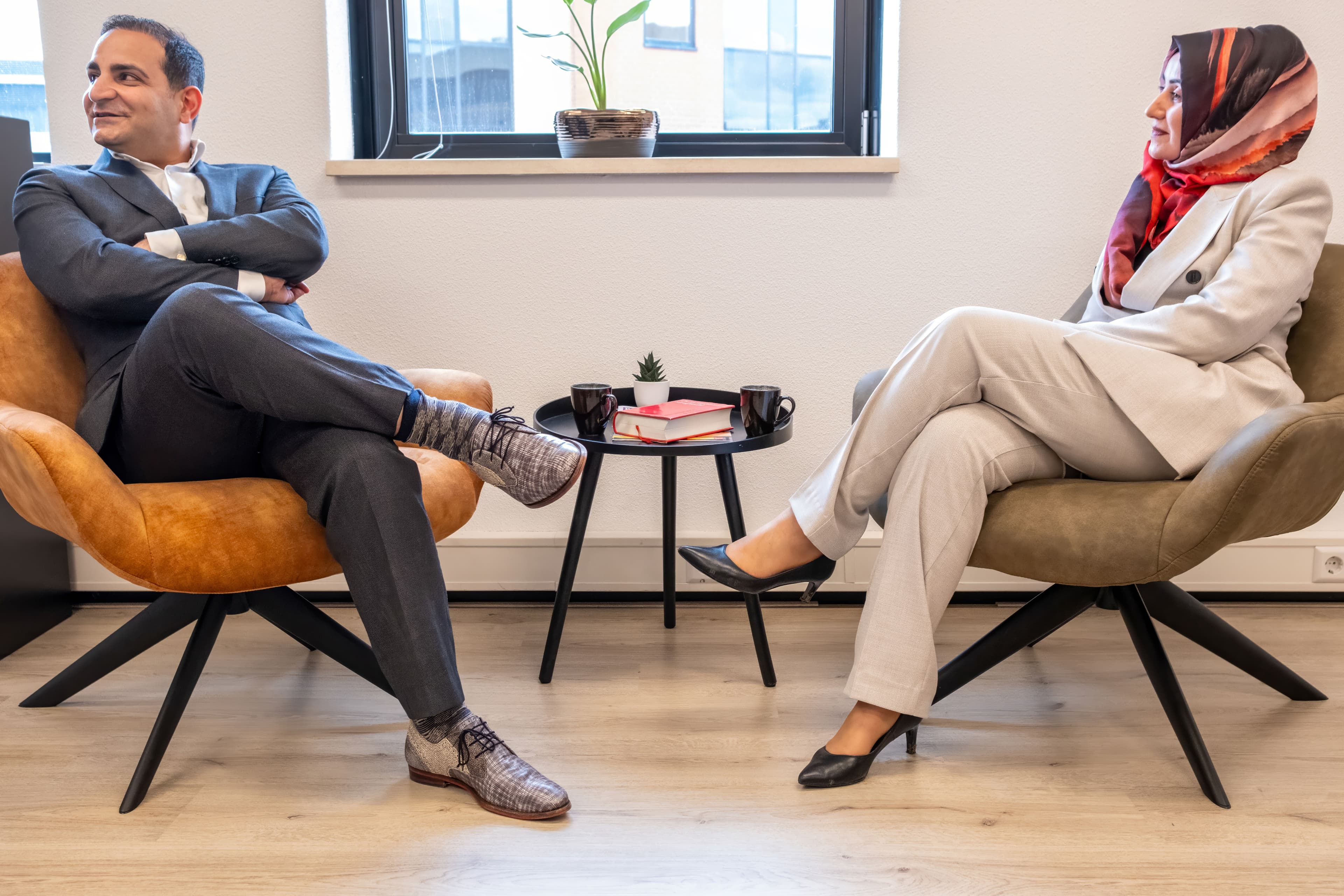Het team van LOGOS LEGAL in gesprek